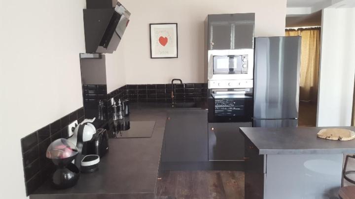Appartement Spacieux Et Atypique Sedan Exteriér fotografie