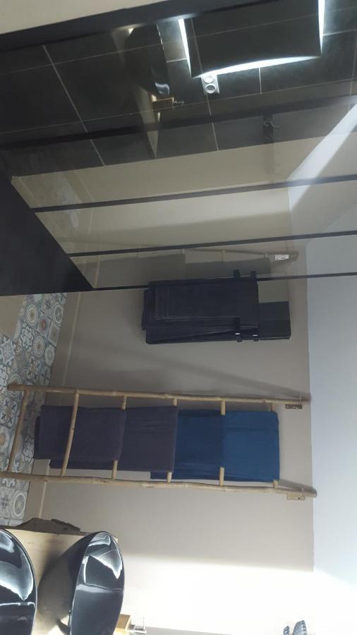 Appartement Spacieux Et Atypique Sedan Exteriér fotografie